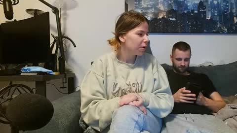 Snapshot of julia_official chatting on 02.17.25 julia_official online show from 02.17.25