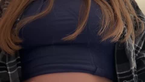 Julia R Le online show from 03.24.26