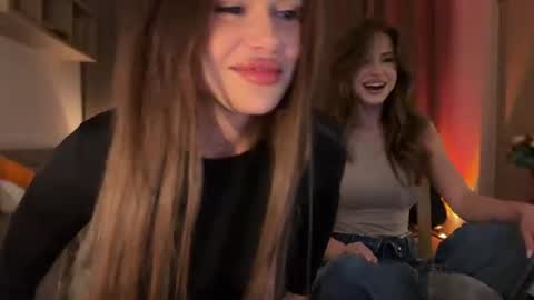 Snapshot of julia_rle chatting on 06.12.26 Julia R Le online show from 06.12.26