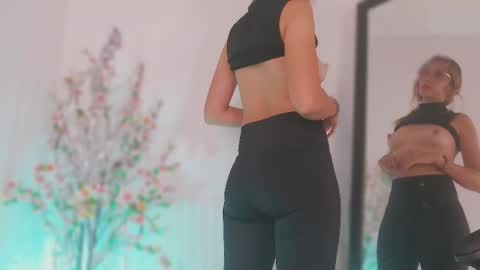 Julia Schedule 10 pm to 4  am GTM-5 online show from 03.10.25