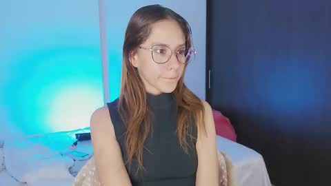 Julia Schedule 10 pm to 4  am GTM-5 online show from 09.09.25