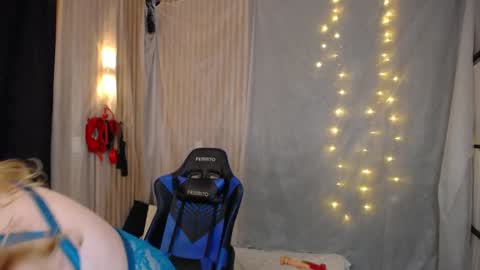 Juliana online show from 01.23.25