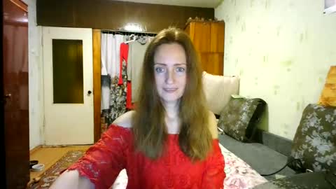 Snapshot of juliaa_foxi chatting on 04.19.26 juliaa_foxi online show from 04.19.26