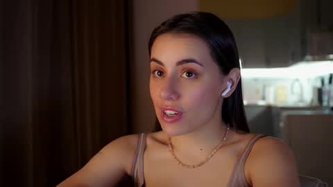 Molly online show from 03.05.26