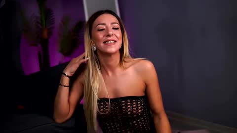 Julia online show from 12.22.25