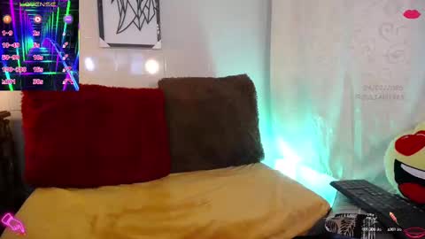 Julian online show from 02.25.25