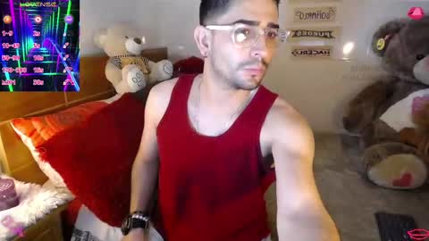 Julian online show from 03.08.25