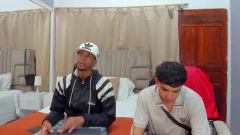 Snapshot of julian_billy chatting on 01.03.25 julian billy online show from 01.03.25