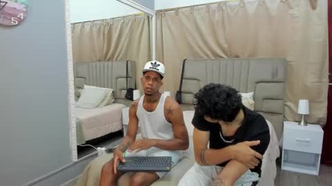 Snapshot of julian_billy chatting on 02.23.25 julian billy online show from 02.23.25