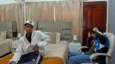 Snapshot of julian_billy chatting on 03.08.25 julian billy online show from 03.08.25