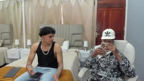 Snapshot of julian_billy chatting on 03.11.25 julian billy online show from 03.11.25