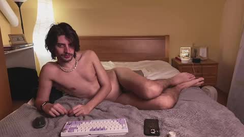 Snapshot of julian_cassablanca chatting on 01.21.25 julian_cassablanca online show from 01.21.25