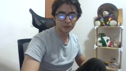 Snapshot of julian_mora7 chatting on 03.11.25 Julian Mora online show from 03.11.25