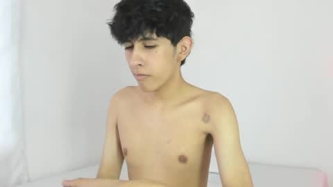 Snapshot of julian_xp chatting on 05.29.26 Julian online show from 05.29.26