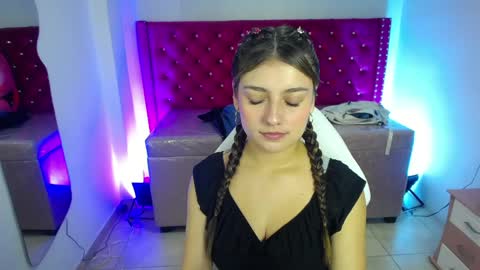 juliana_diamond_ online show from 04.10.26