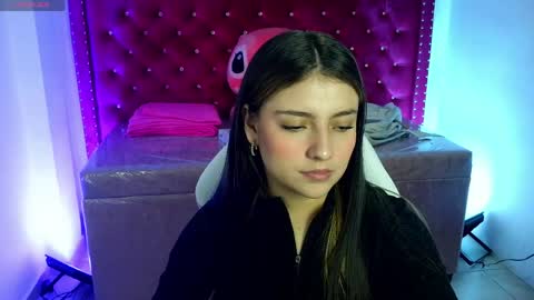 Snapshot of juliana_diamond_ chatting on 04.28.26 juliana_diamond_ online show from 04.28.26