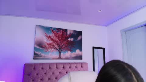 Snapshot of julianaa_castro chatting on 10.07.25  JULIANA CASTRO online show from 10.07.25