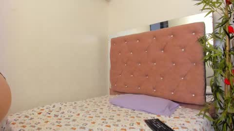 Snapshot of julianacarter chatting on 02.28.26 JulianaCarter online show from 02.28.26