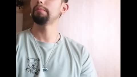 Snapshot of juliancho1302 chatting on 01.20.25 couplehairy online show from 01.20.25