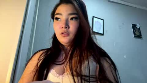 Snapshot of julianjohniken chatting on 05.20.26 julianjohniken online show from 05.20.26