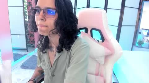 julianne_7 online show from 02.23.26