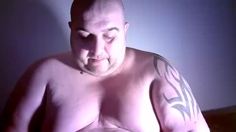 Snapshot of julianoparno chatting on 12.30.24 Juliano online show from 12.30.24