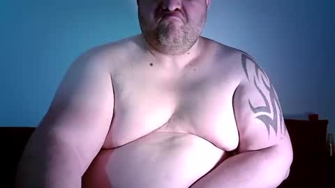 Snapshot of julianoparno chatting on 02.15.25 Juliano online show from 02.15.25