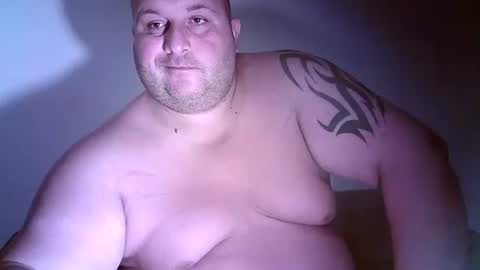 Snapshot of julianoparno chatting on 09.24.25 Juliano online show from 09.24.25