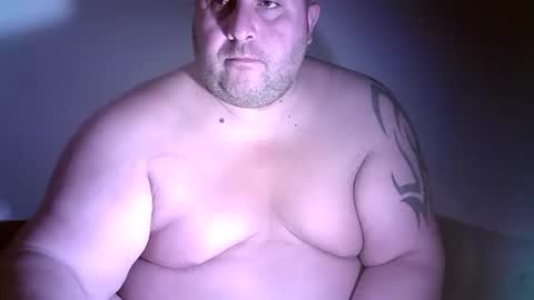 Snapshot of julianoparno chatting on 10.05.25 Juliano online show from 10.05.25