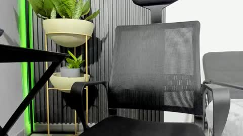 Julian online show from 03.11.26