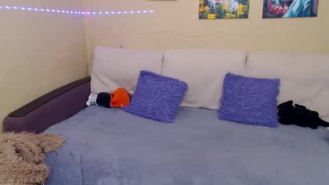 Jul online show from 02.17.25