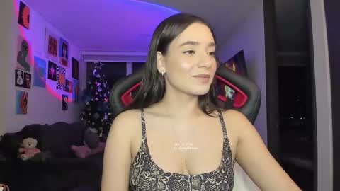 Jeimy Help me to reach 100 thumbs up online show from 01.17.26