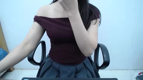 julie9x online show from 02.17.26