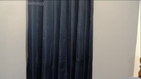 Snapshot of julienlongg chatting on 05.01.26 Julien online show from 05.01.26