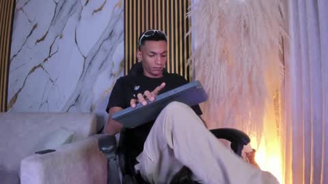 Julien online show from 03.30.26