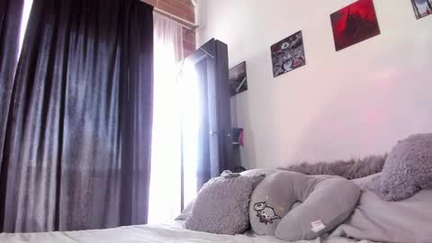 juliet_sourire online show from 02.07.25