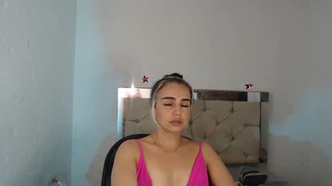 julieta__fox_ online show from 02.08.25