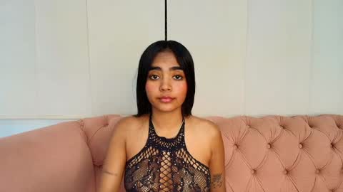 Juli online show from 01.31.25