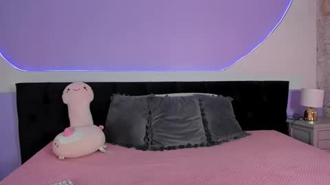 Julieta  online show from 10.28.25