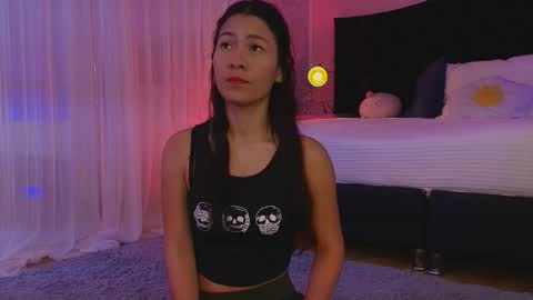 Snapshot of julieta_cortes__ chatting on 05.12.26 Julieta online show from 05.12.26