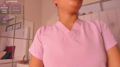 Julieta  IG juietaflower06 online show from 01.14.26