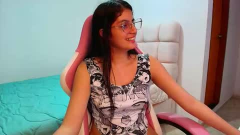 julieta_rose19 online show from 11.15.25