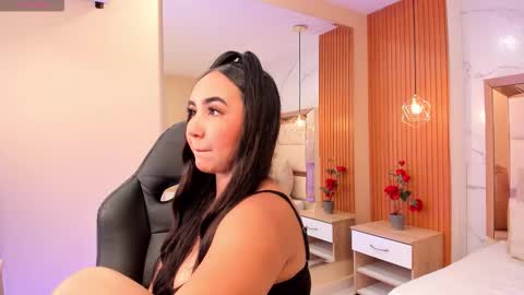 Snapshot of julieta_rose__ chatting on 02.05.26 online show from 02.05.26