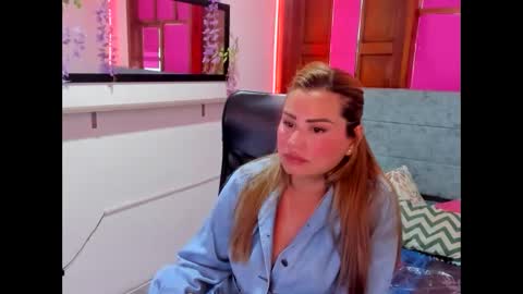Snapshot of julieta_star69 chatting on 05.01.26 julieta_star69 online show from 05.01.26