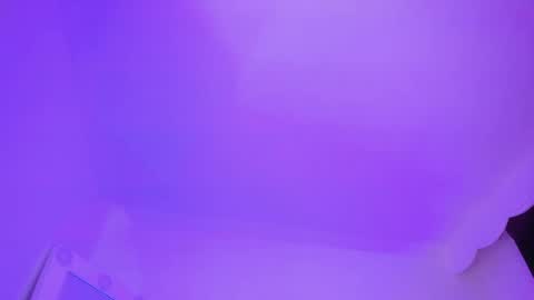 Snapshot of julietabomgv chatting on 01.28.25 julietabomgv online show from 01.28.25