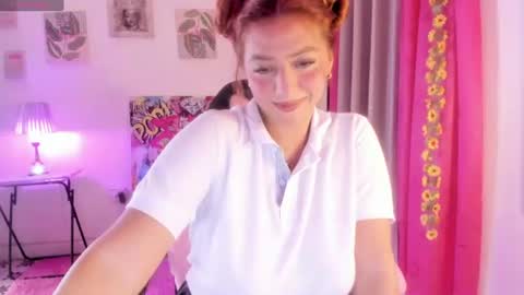 Snapshot of julietacollinss chatting on 07.25.26 Julieta online show from 07.25.26