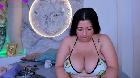 julietakane online show from 12.14.25