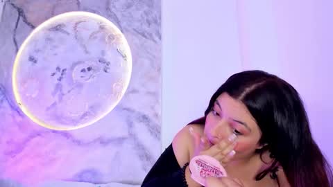 Snapshot of julietakane chatting on 03.11.26 julietakane online show from 03.11.26