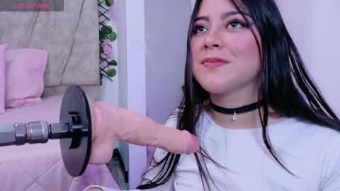 julietatorres_ online show from 12.05.25