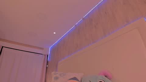 Snapshot of julietavargas chatting on 03.08.26 Julieta Vargas online show from 03.08.26